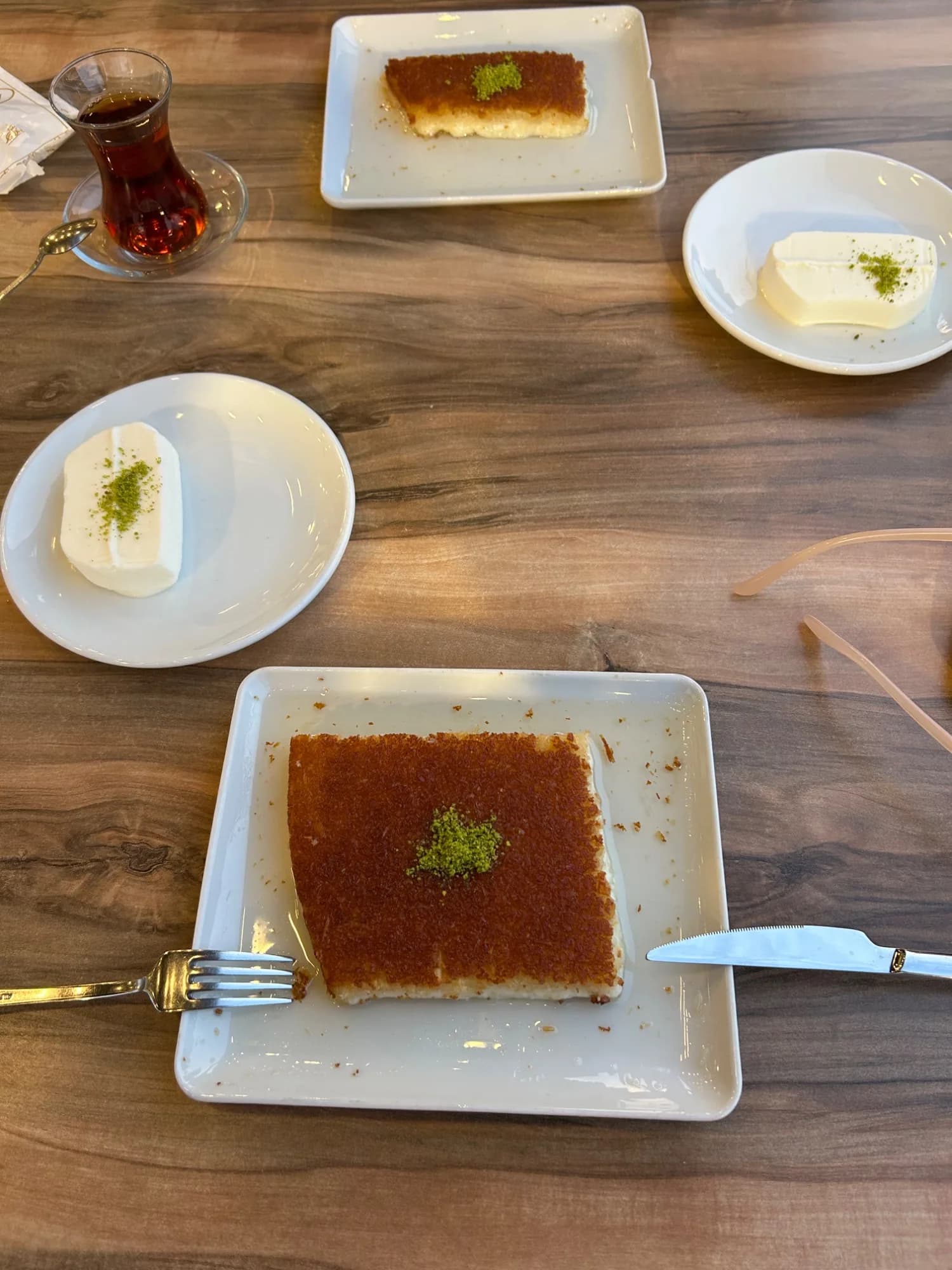 Türk Tatlılarının Çıtır ve Peynirli Efsanesi: Künefe — 4