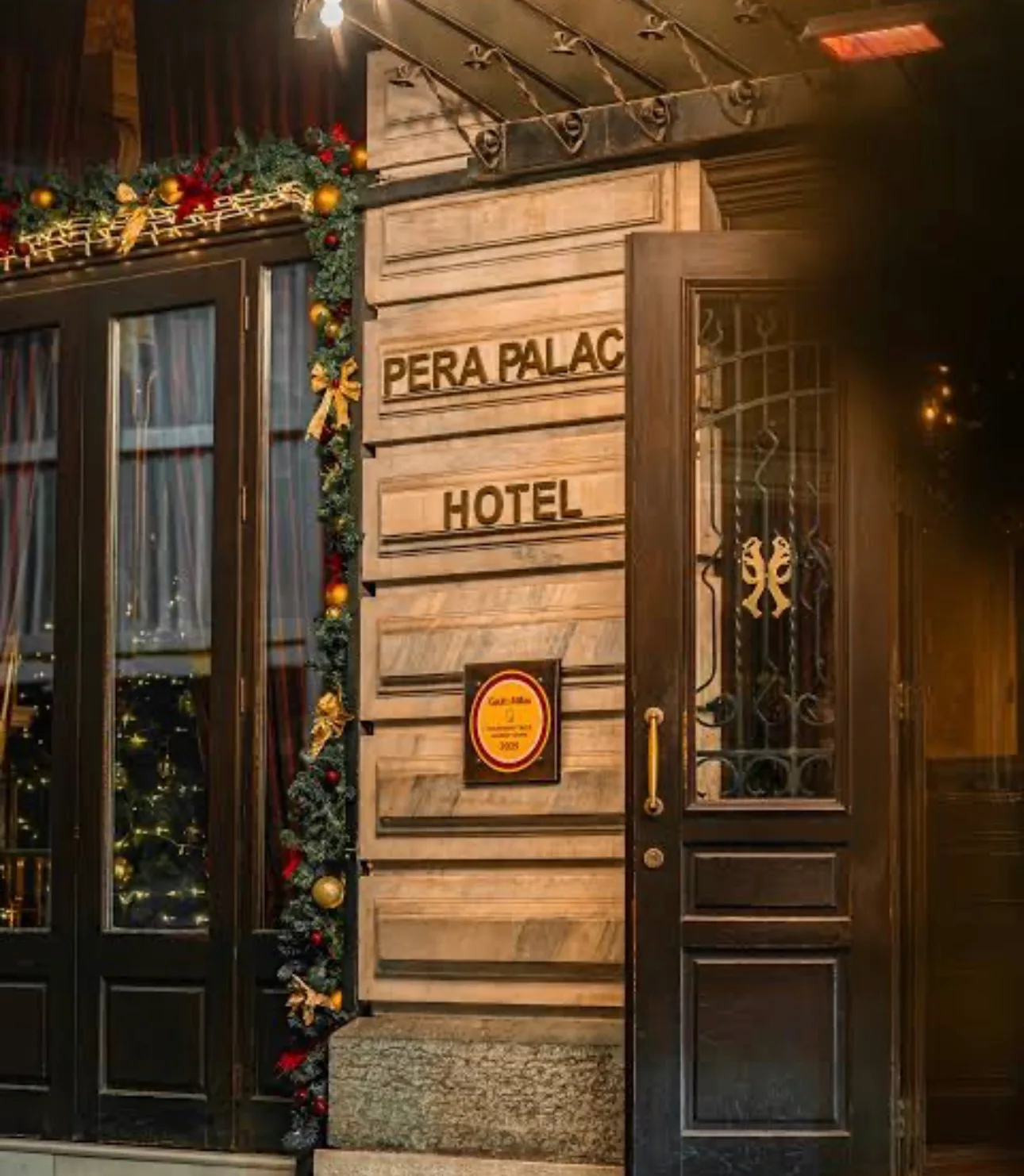 Der Ort, an dem Agatha Christie 'Mord im Orient-Expreß' schrieb: Pera Palace Hotel